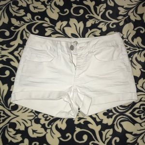 White American Heritage Shorts ☀️